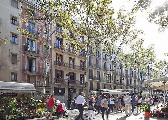 Hotel apartamentowy Rambla108 3*