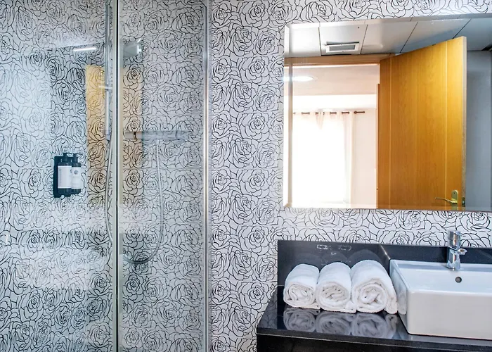 Hotel apartamentowy Rambla108 3*