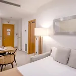 Appart hôtel Rambla108 3*