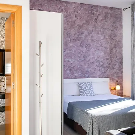 Rambla108 Lejlighedshotel
