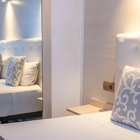 Lejlighedshotel Rambla108 3*