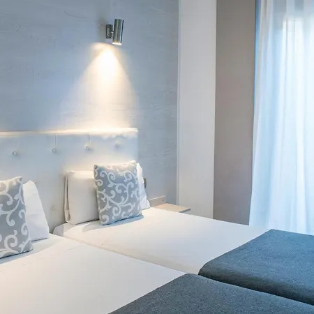 Rambla108 Lejlighedshotel 3*