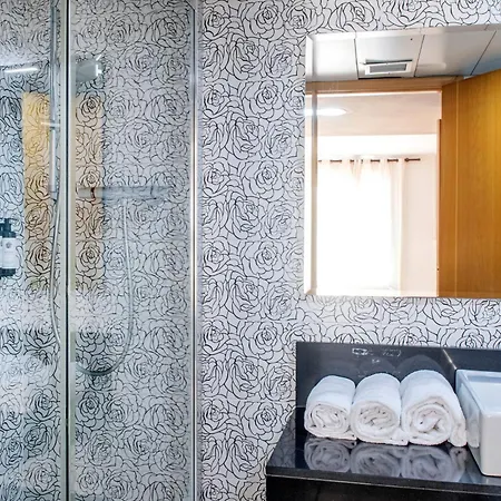 Aparthotel Rambla108 3*