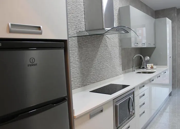 Rambla108 公寓式酒店 3*